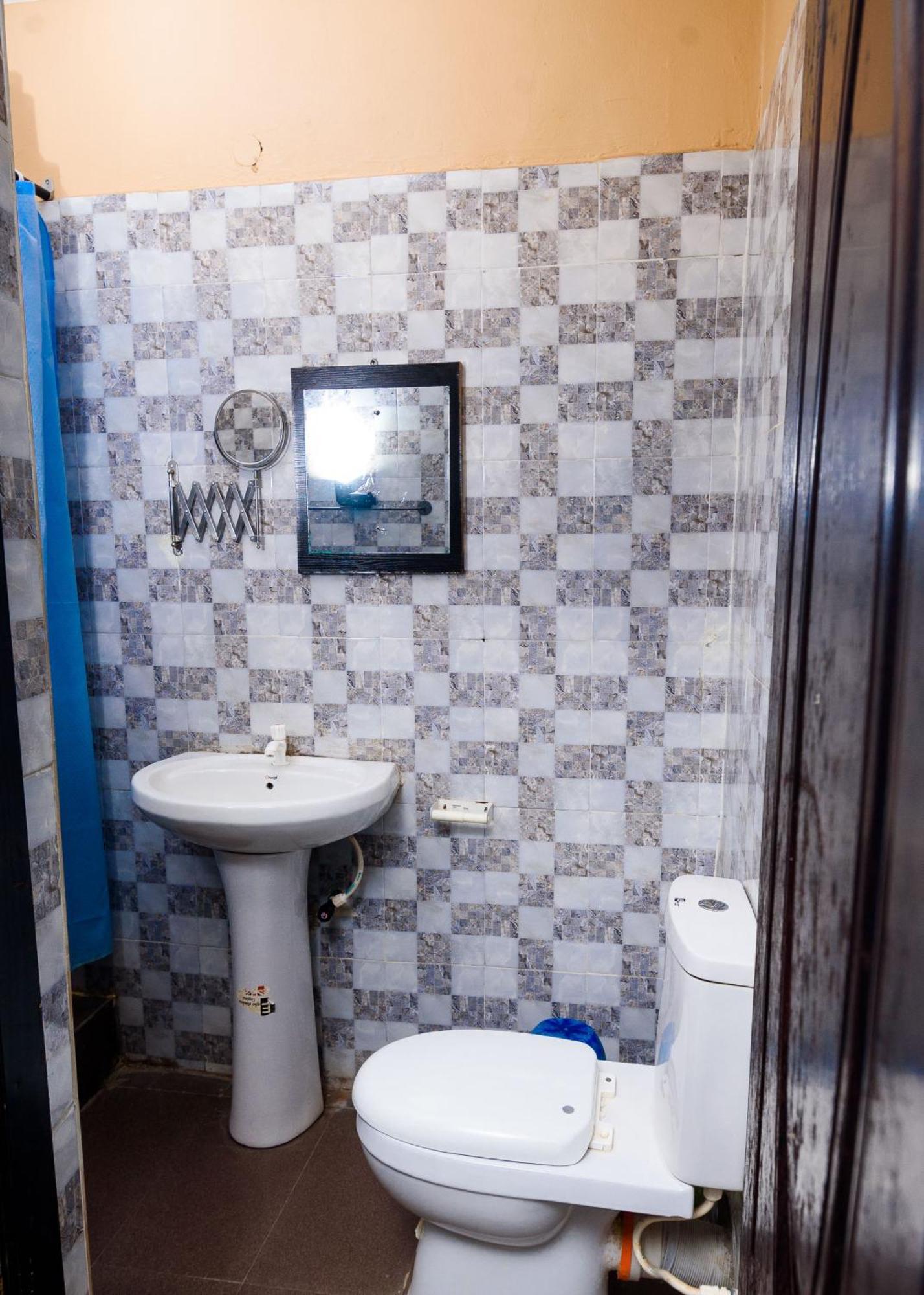 D'Tavern Apartment Ибадан Екстериор снимка