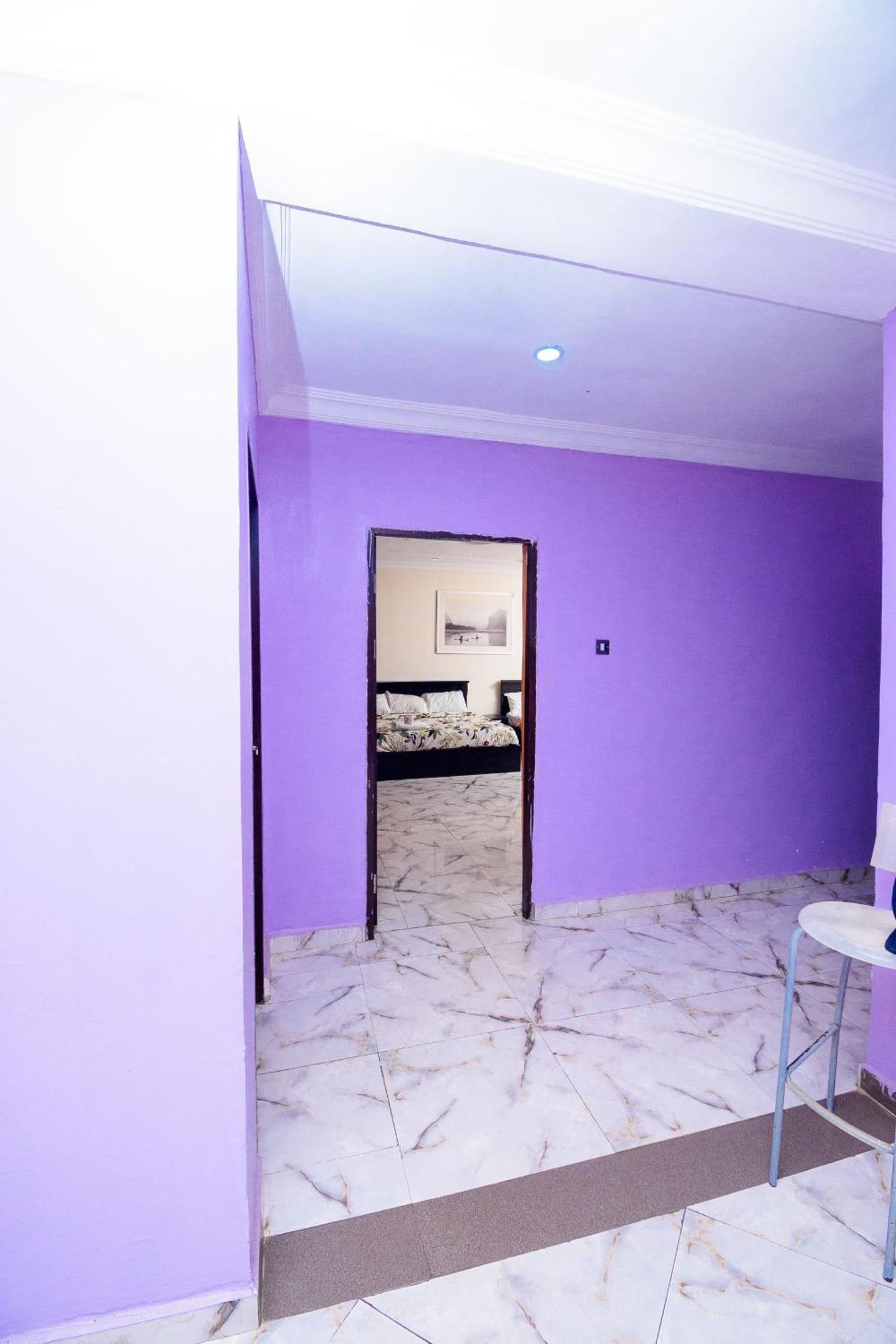 D'Tavern Apartment Ибадан Екстериор снимка